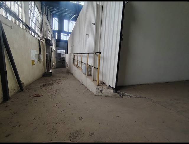 3,715M² WAREHOUSE TO LET IN HERIOTDALE